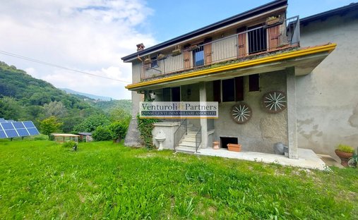 House in Botticino Sera, Lombardy, Italy 1