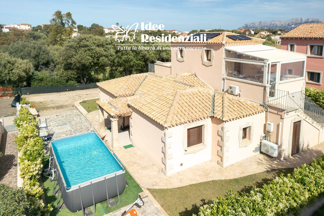 Villa in Olbia, Sardinia, Italy 2 - 14226329