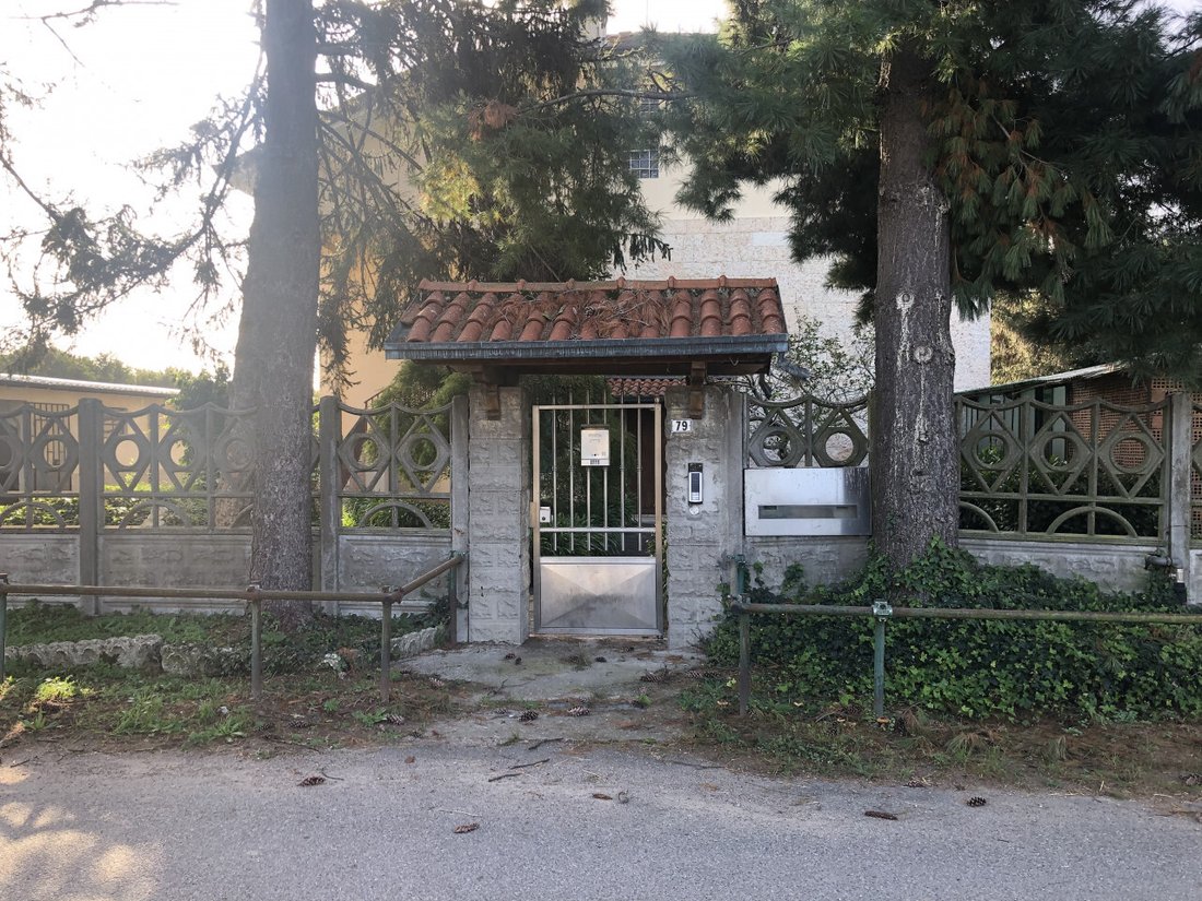 House in Vanzago, Lombardy, Italy 2 - 14572617