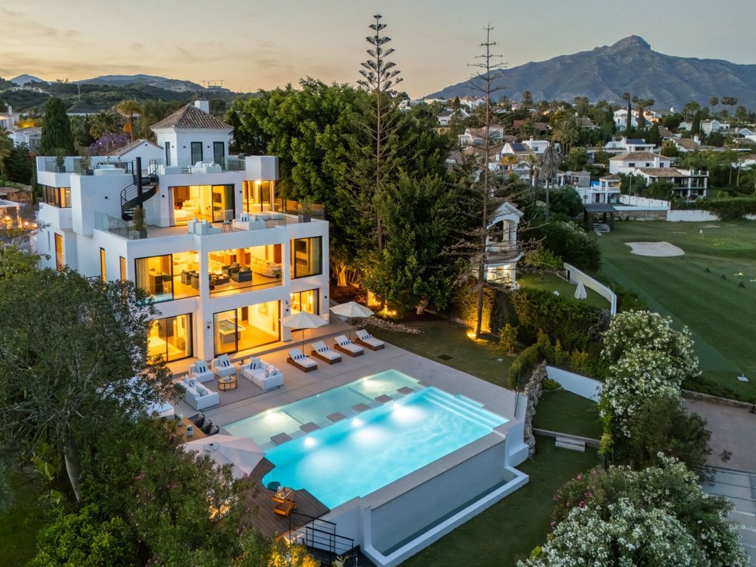 Villa in Nueva Andalucia, Marbella, Spain 1 - 16024553