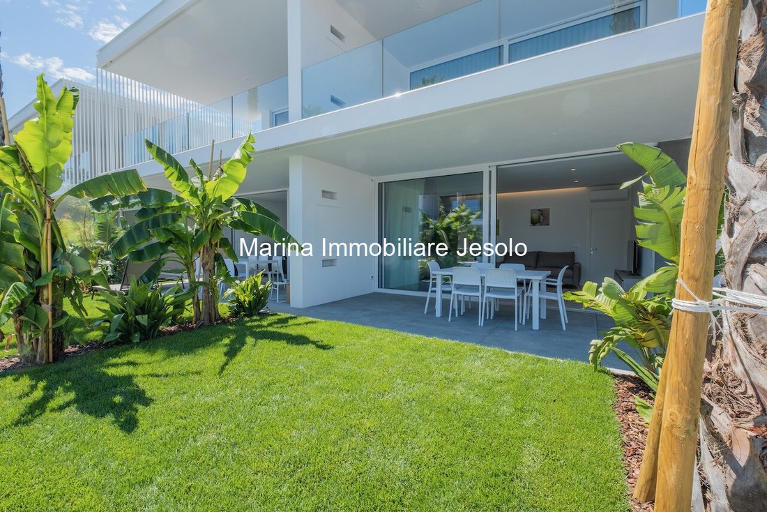 Apartment in Faro-Lido Ovest, Jesolo, Veneto 1 - 12374572