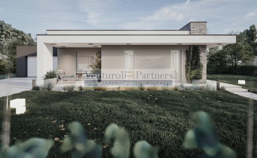 Castle for Sale in Sant'Antonio, Tuscany, Italy