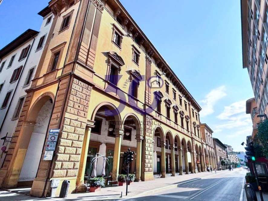 Apartment in Center, Arezzo, Tuscany 2 - 14386377