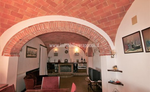 House in Sinalunga, Tuscany, Italy 1