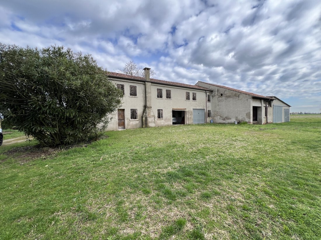House in Boara Pisani, Veneto, Italy 3 - 15392551