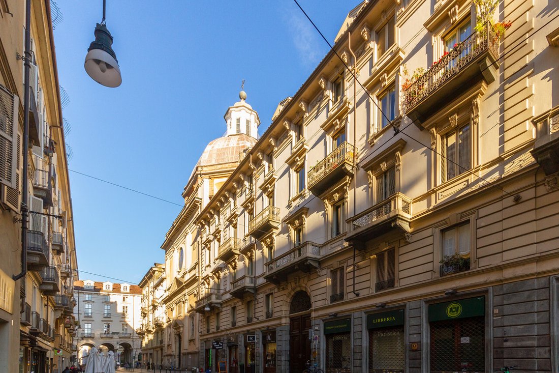 Apartment in Center, Turin, Piedmont 2 - 15532706