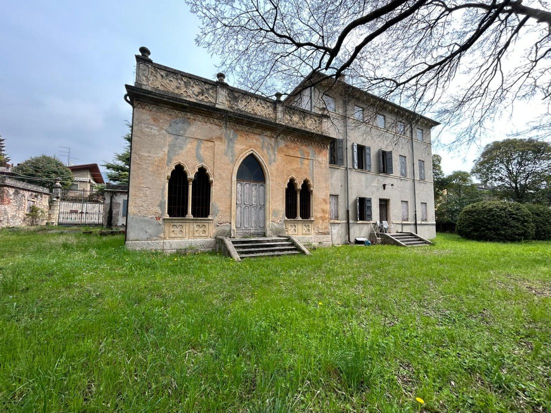 Villa in Tregnago, Veneto, Italy 5 - 14049206