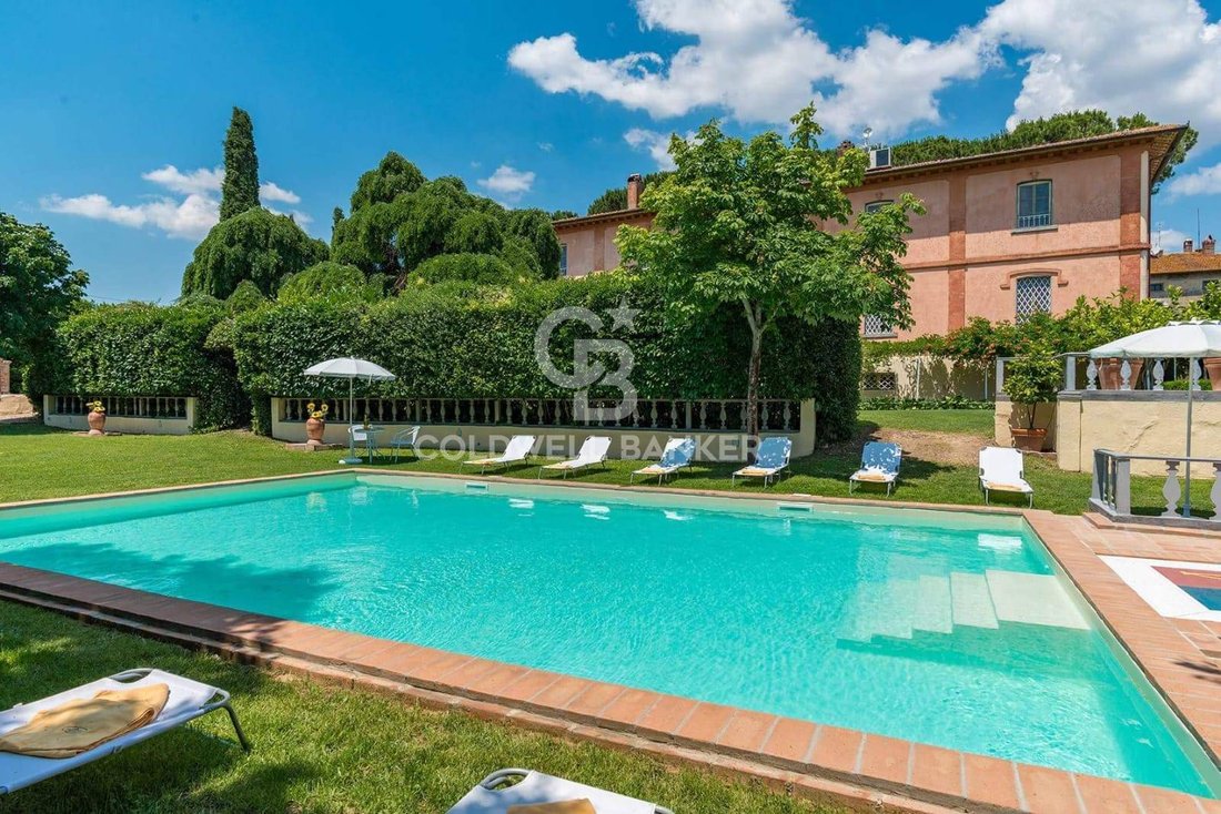 Villa in Castiglione del Lago, Umbria, Italy 2 - 16023394