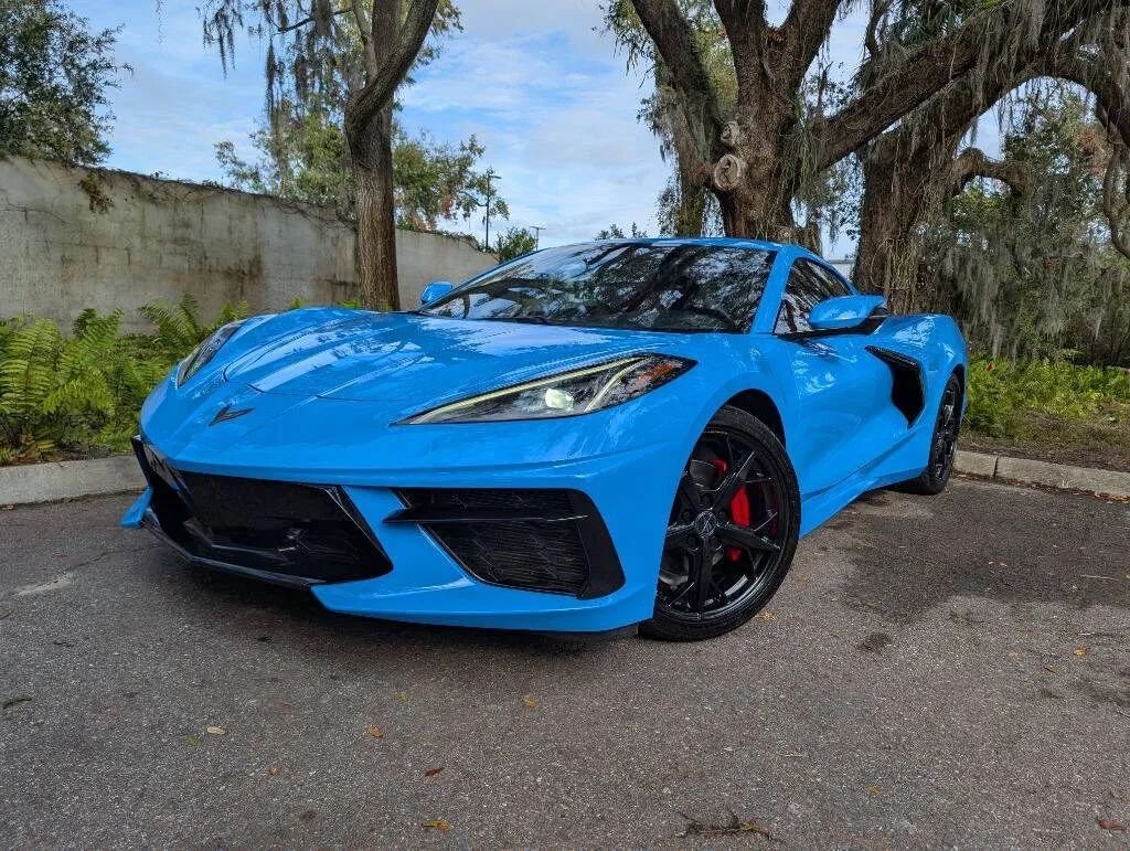 Coupe in Tampa, FL, United States 1 - 16022476