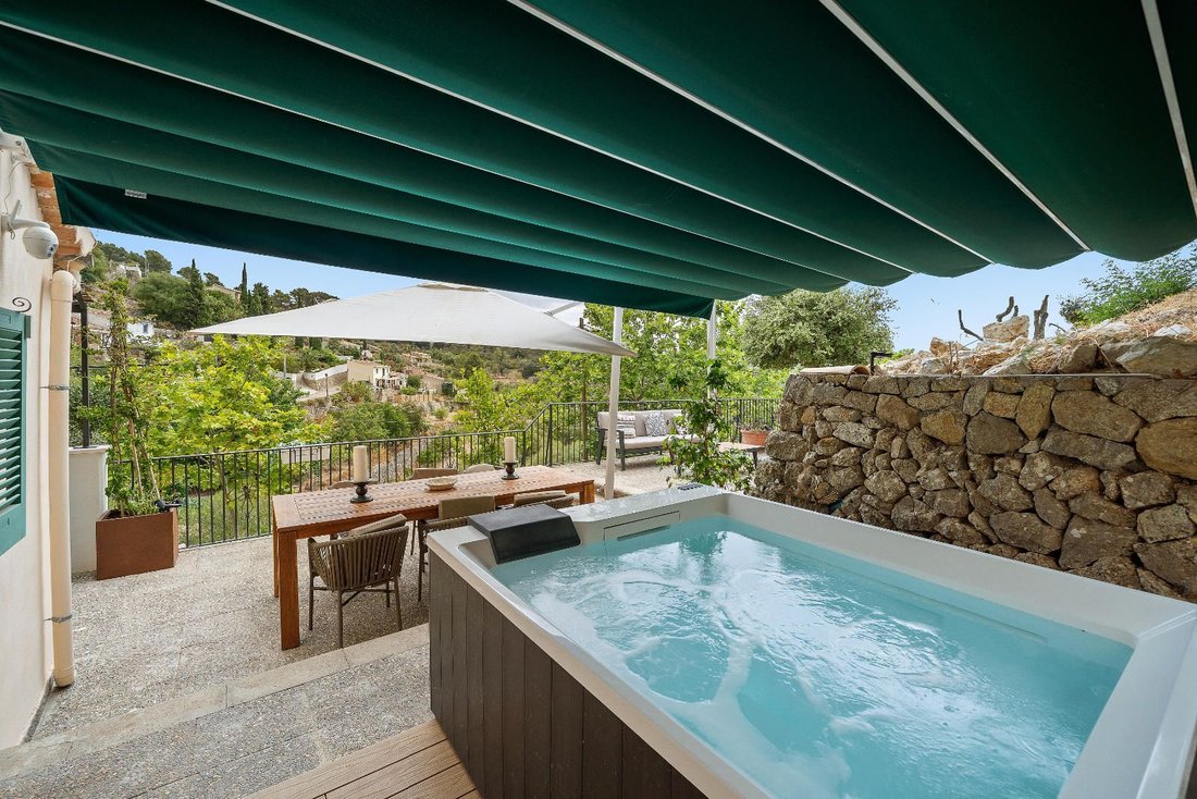 Villa in Puigpunyent, Balearic Islands, Spain 4 - 16021703