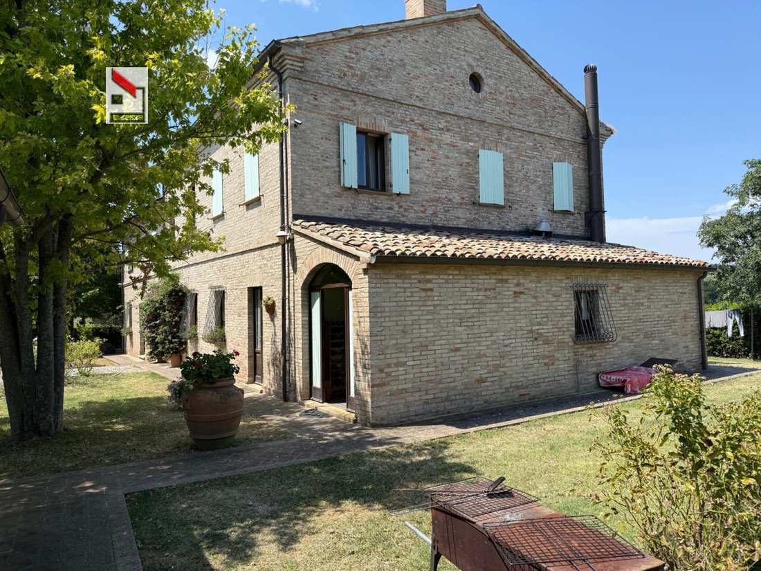 House in Cartoceto, Marche, Italy 4 - 16019360