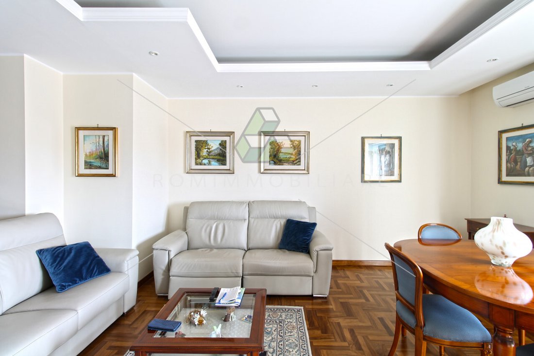 Apartment in Eur - Torrino - Giuliano Dalmata, Rome, Lazio 4 - 15492805
