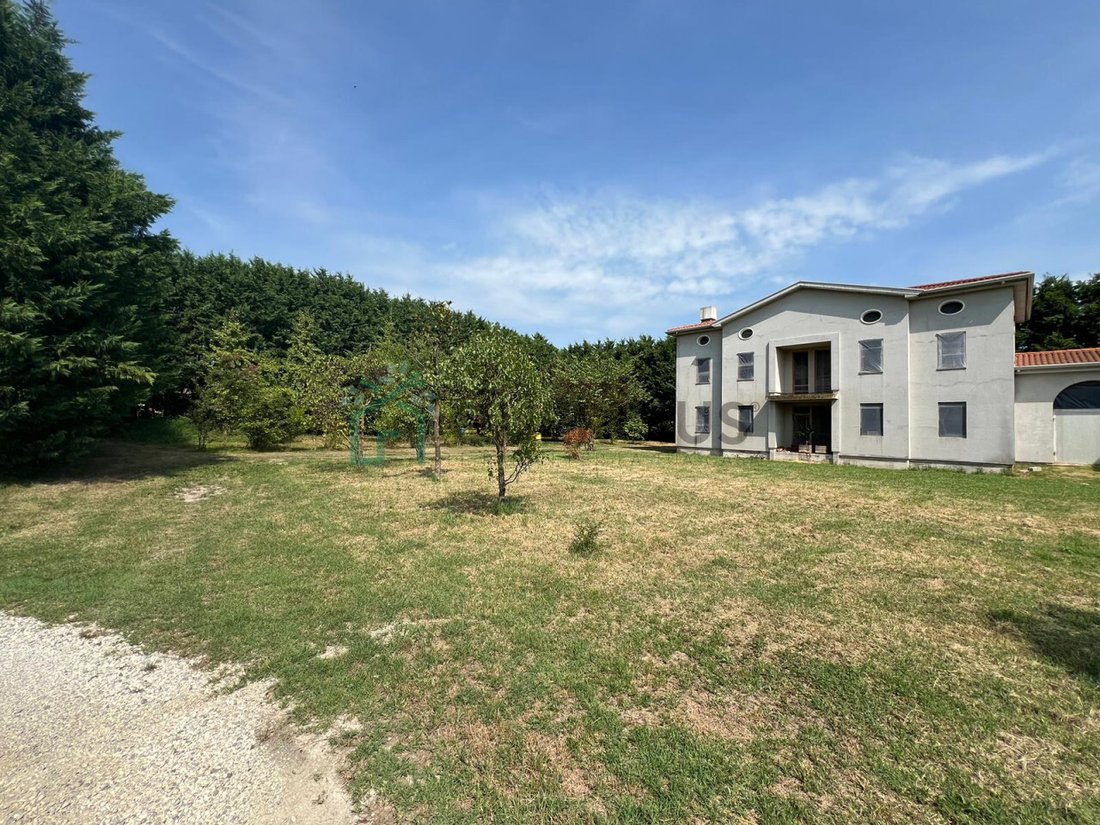Villa in Eraclea Mare, Veneto, Italy 4 - 14978650