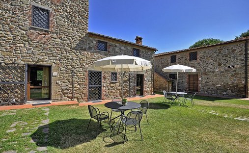 Haus in Tuoro sul Trasimeno, Umbrien, Italien 1