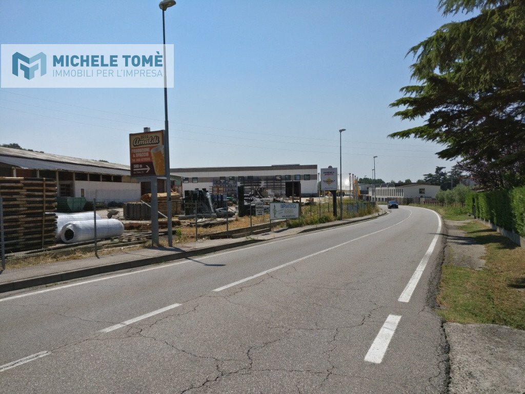 Land in Pastrengo, Veneto, Italy 2 - 14195096