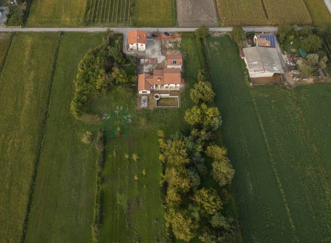 Villa in San Donà di Piave, Veneto, Italy 3 - 15748339
