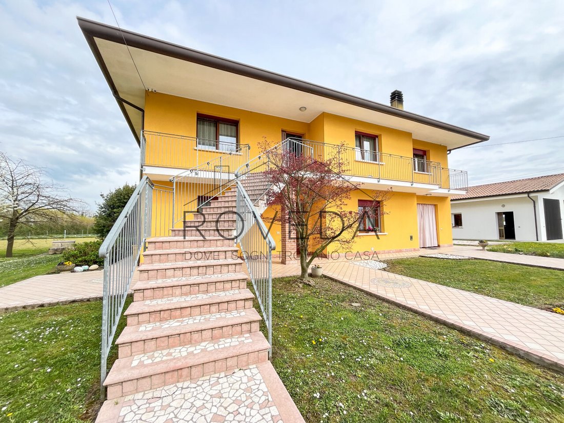 House in Preganziol, Veneto, Italy 1 - 15889676