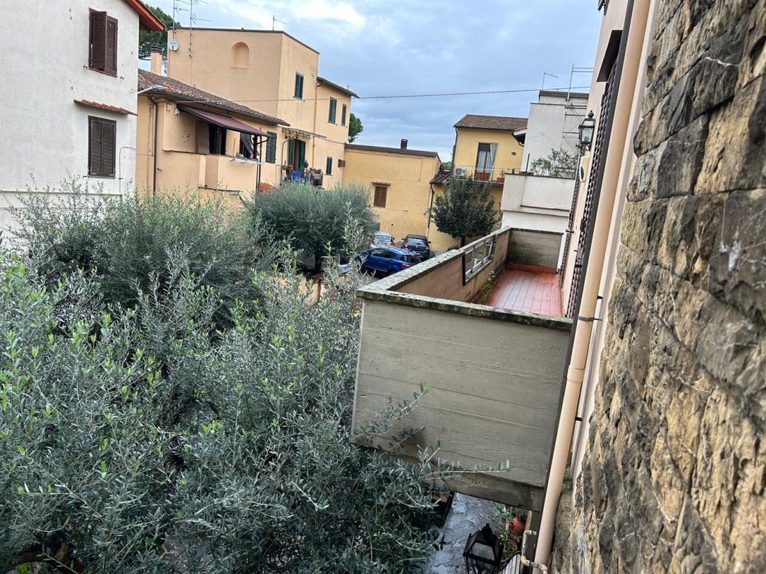 House in Center, Lastra a Signa, Tuscany 1 - 15985559