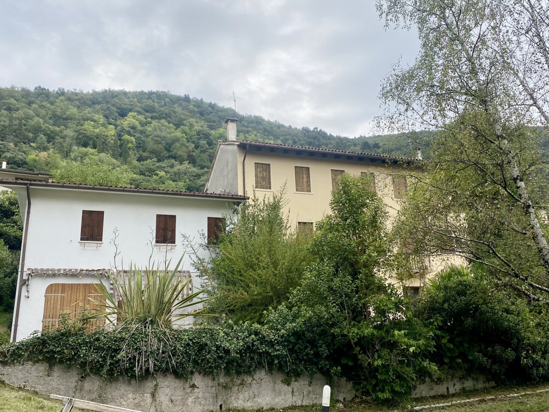 Villa in Valdobbiadene, Veneto, Italy 2 - 14830690