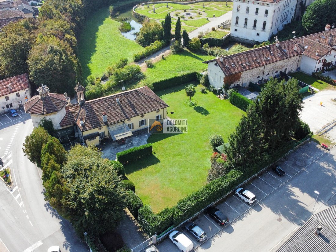 Villa in Pedavena, Veneto, Italy 1 - 13684913