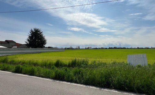 Land in Legnago, Veneto, Italy 1