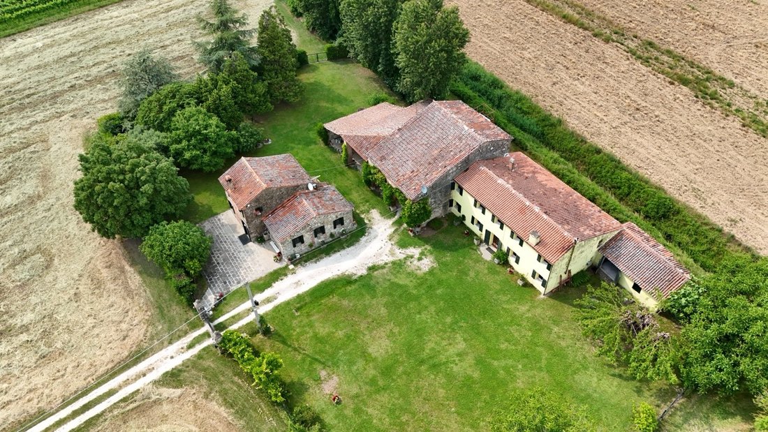 House in Calaone, Veneto, Italy 1 - 15762434