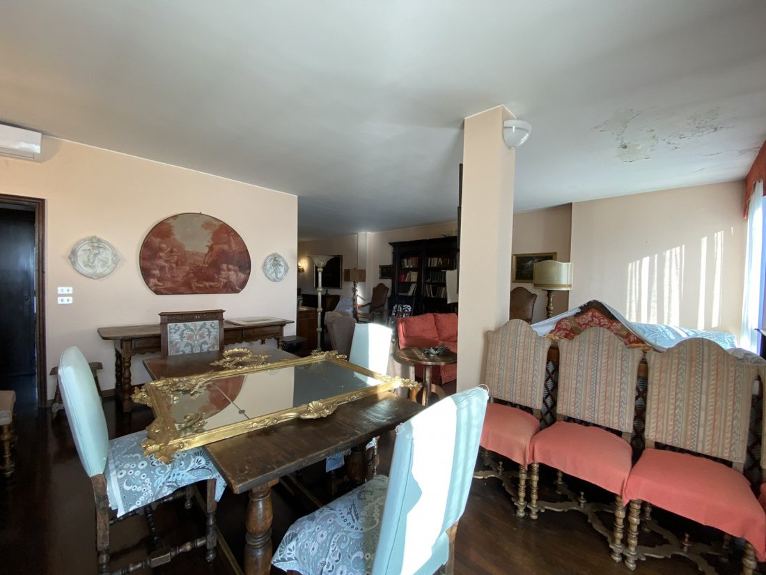 Penthouse in Piazze, Padua, Italy 3 - 13969087
