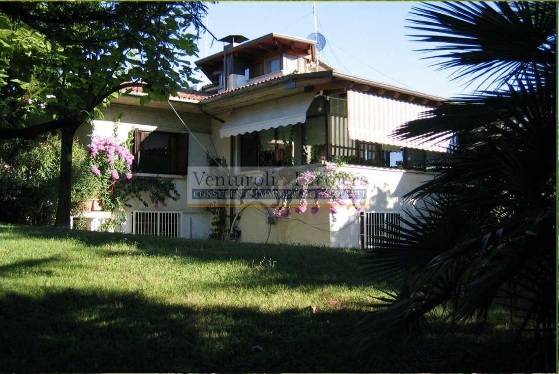 Villa in Soiano del Lago, Lombardy, Italy 4 - 13656420