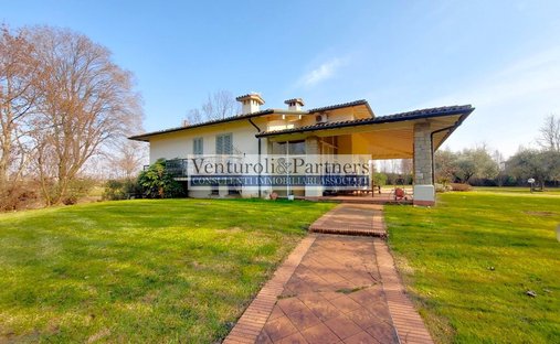 Villa in Mazzano, Lombardy, Italy 1