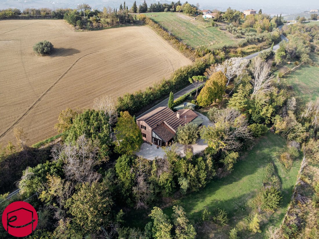 Villa in Poggio Torriana, Emilia-Romagna, Italy 3 - 12342960