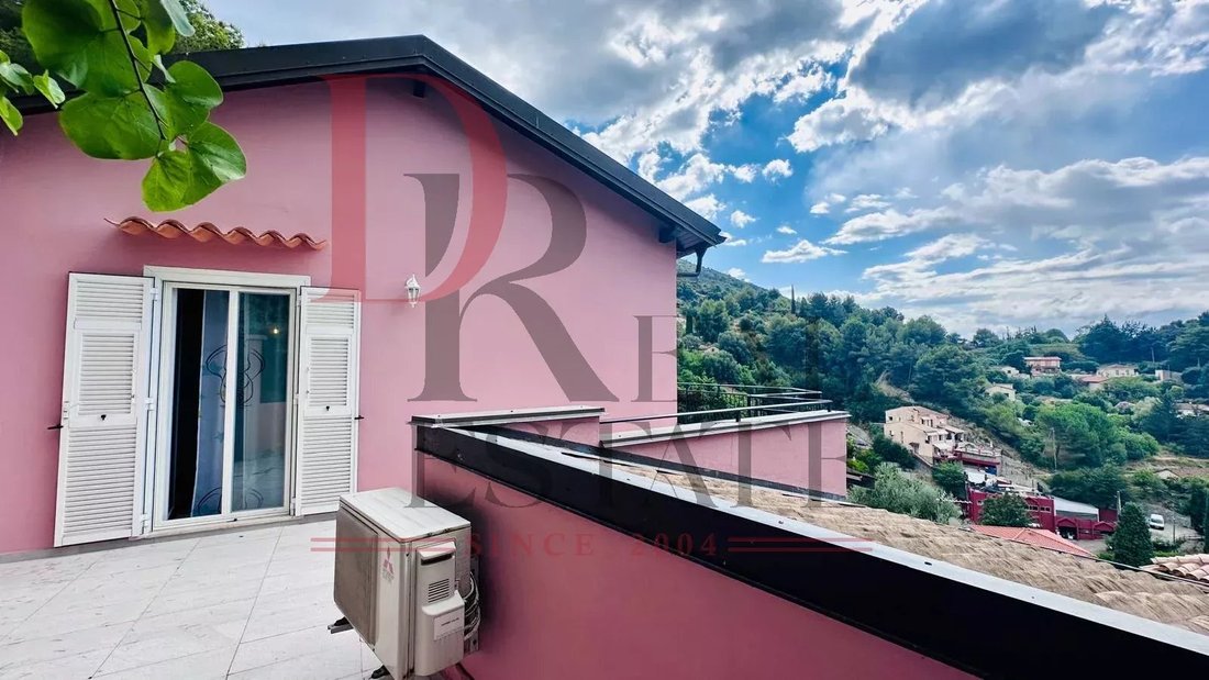 Villa in Menton, Provence-Alpes-Côte d'Azur, France 4 - 16021690