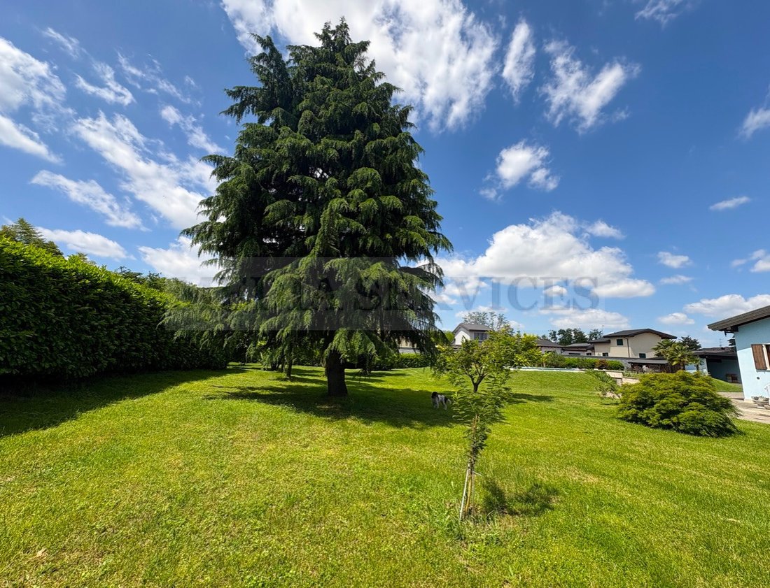 Villa in Garlasco, Lombardy, Italy 3 - 15656573