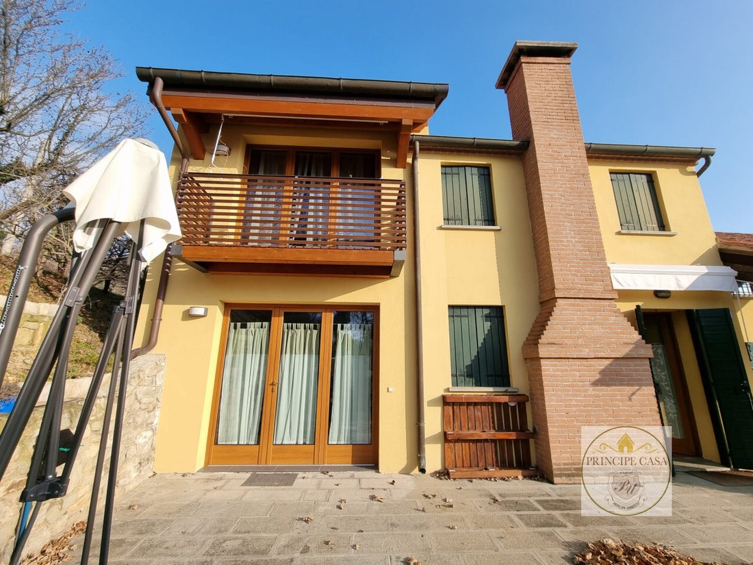 House in Calaone, Veneto, Italy 2 - 12849781