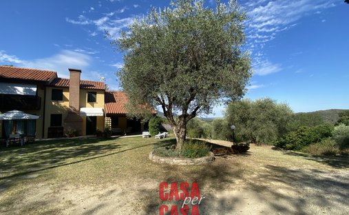 House in Calaone, Veneto, Italy 1