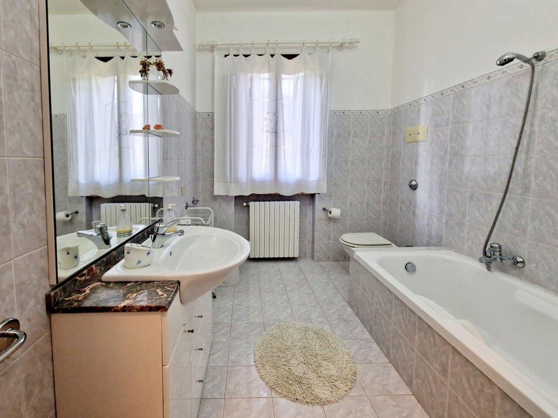 House in Calaone, Veneto, Italy 5 - 15553914