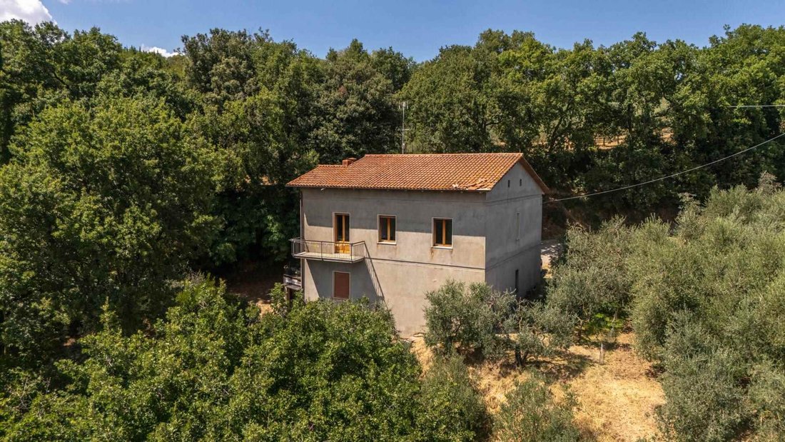 Country House in Montepulciano, Tuscany, Italy 4 - 16022855