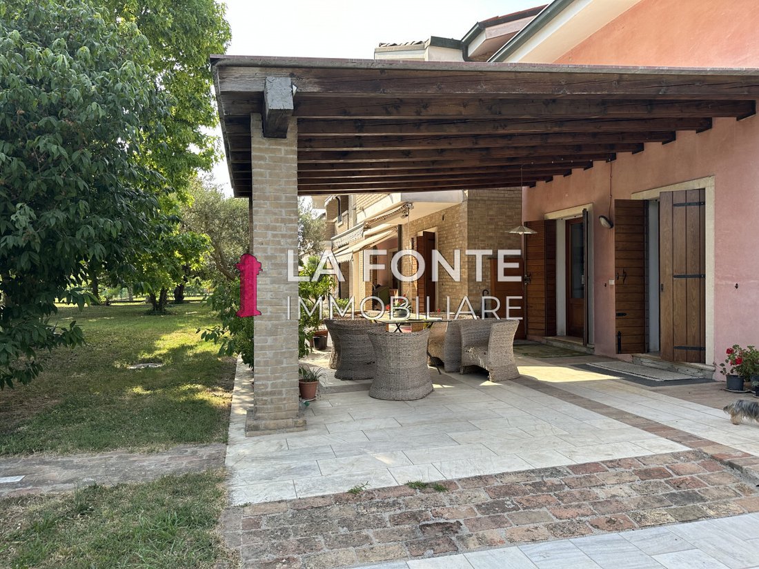 House in Noventa Padovana, Veneto, Italy 5 - 14448384