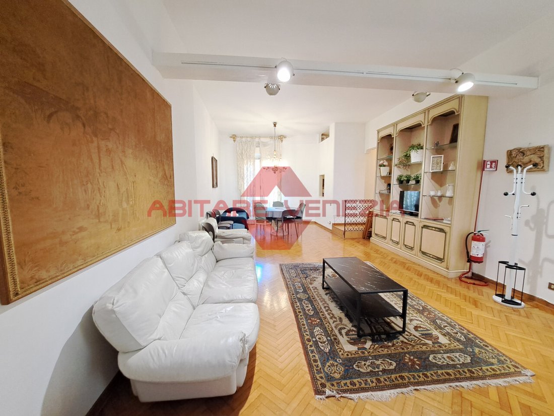 Apartment in San Marco, Venice, Italy 3 - 15330162