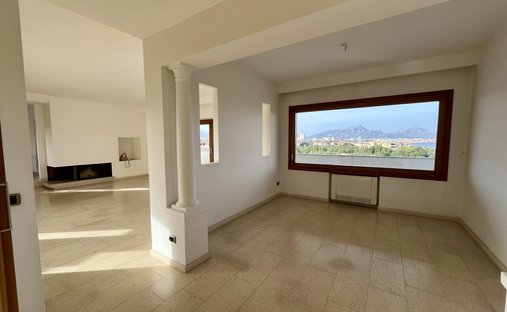 Penthouse in Sacra Famiglia - Bandinu, Olbia, Italy 1