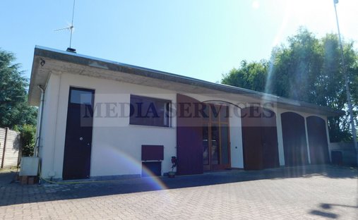 Villa in Sannazzaro de' Burgondi, Lombardy, Italy 1