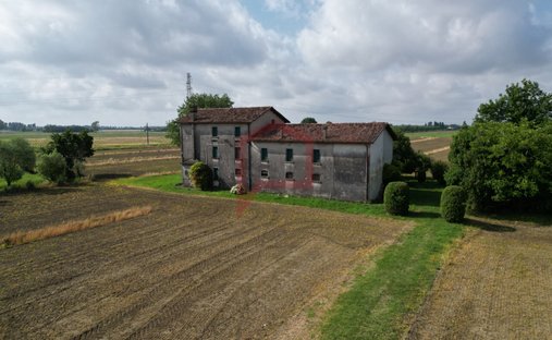 House in Roncade, Veneto, Italy 1