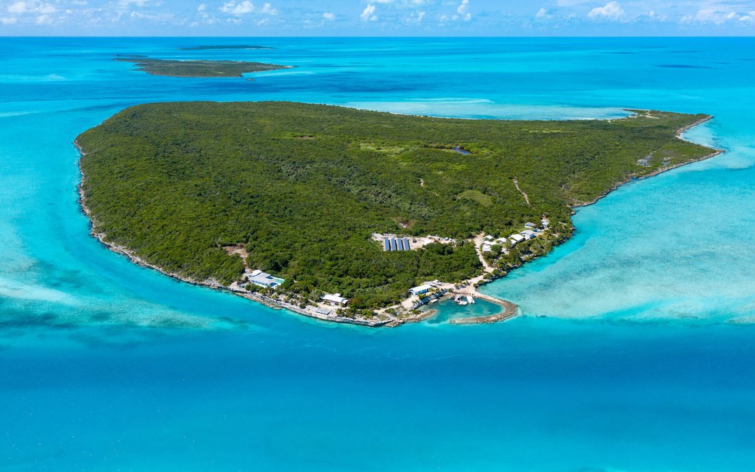 Private Island in Farmer's Hill, Exuma, The Bahamas 1 - 16009246