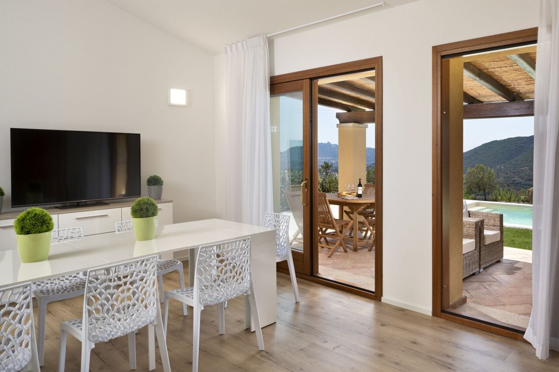 Villa in Peripheral Fractions, Olbia, Sardinia 3 - 13656499