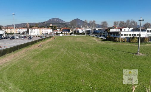 Terreno en Este, Véneto, Italia 1