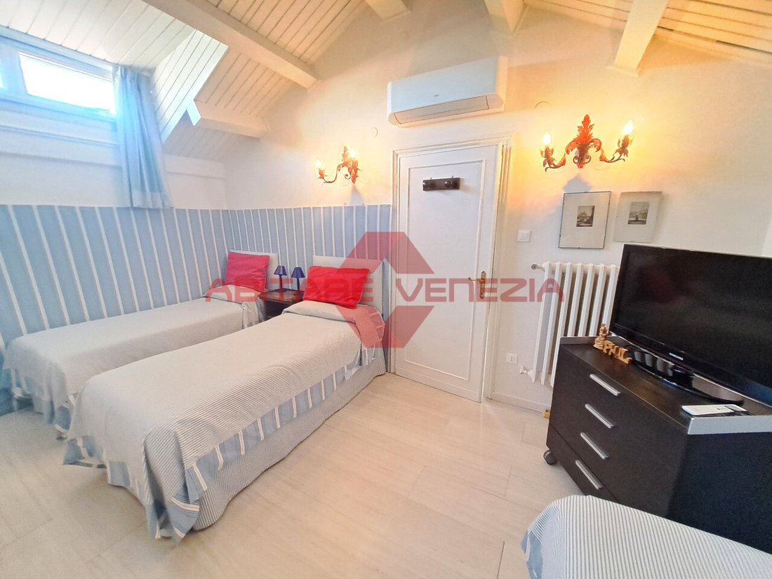 Apartment in Isle of Lido, Veneto, Italy 2 - 15822154