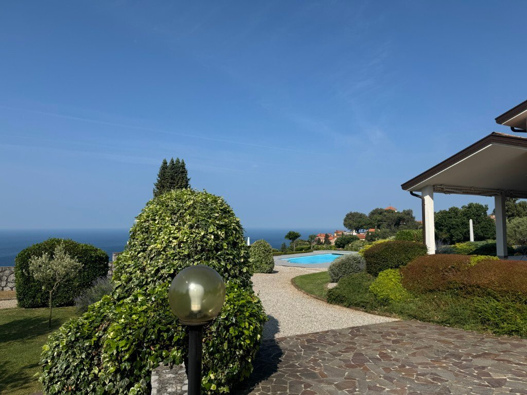 Villa in Contovello, Friuli – Venezia Giulia, Italy 5 - 15539056