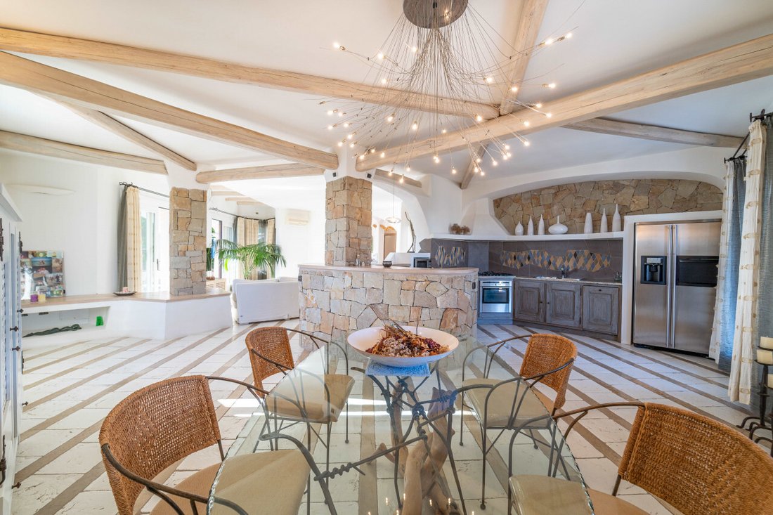 Villa in Olbia, Sardinia, Italy 5 - 13656471