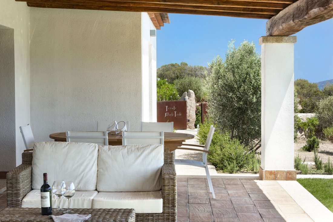 Villa in Peripheral Fractions, Olbia, Sardinia 3 - 13656497