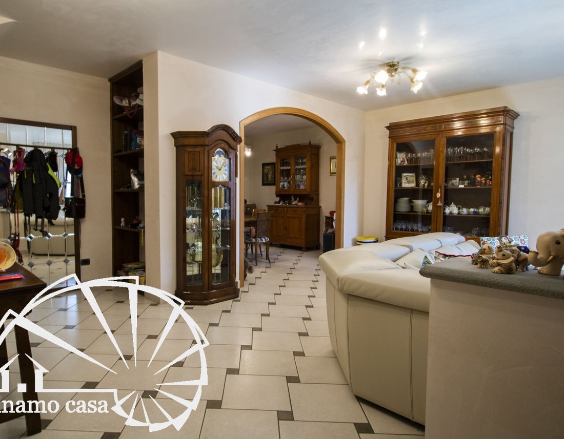 House in Poggio a Caiano, Tuscany, Italy 4 - 15306562