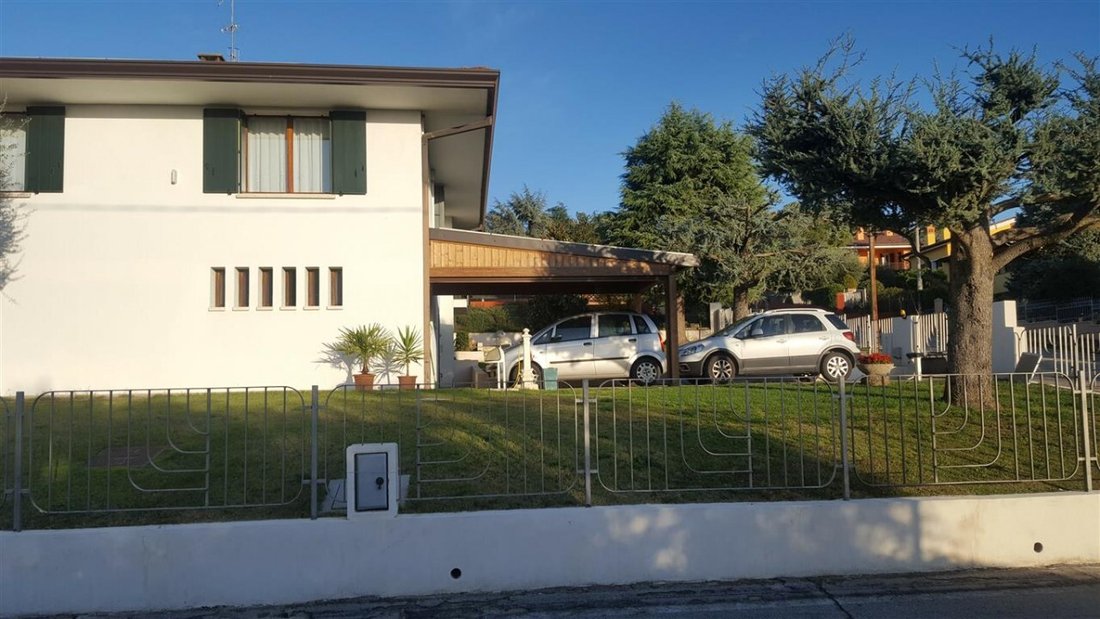 House in Calaone, Veneto, Italy 1 - 12691444